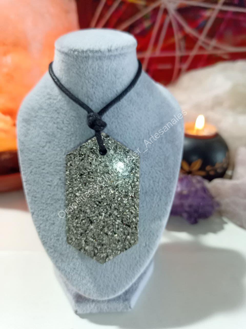 Orgonita / Electronite Colgante Chapa Hexagonal. - Imagen 4