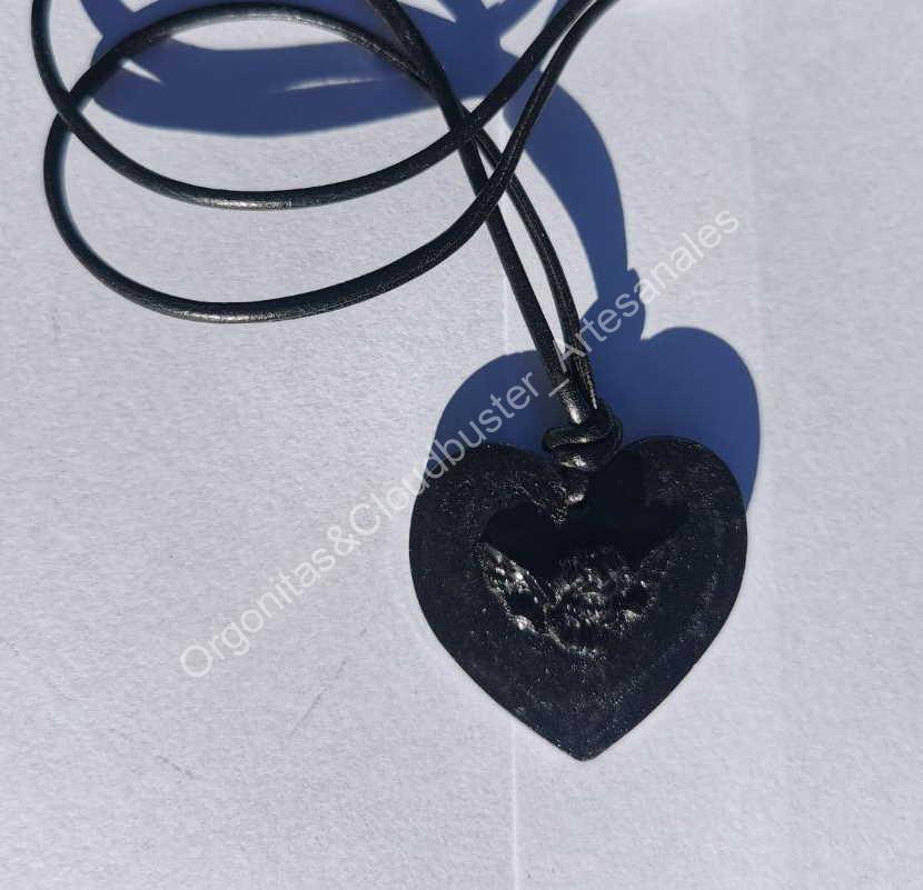 Colgante Corazón Ángel Orgonita MAGNETITA - Imagen 4