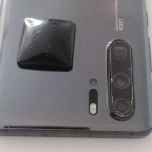 Protector Artesanal para MÓVIL de Magnetita forma cuadrada o forma corazón