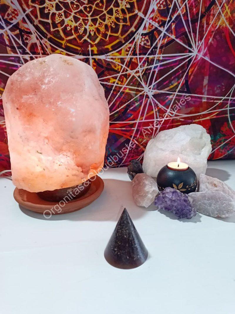 Orgonita Artesanal VIRUTA DE HIERRO Pirámide cono - Imagen 4