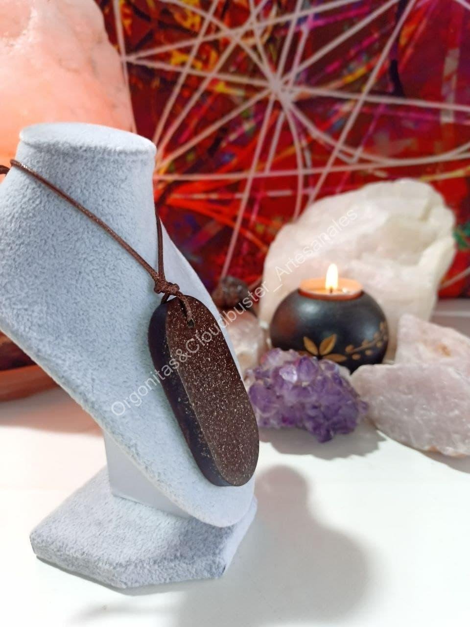 Orgonita Artesanal VIRUTA PEQUEÑA DE HIERRO colgante Chapa Militar - Imagen 2