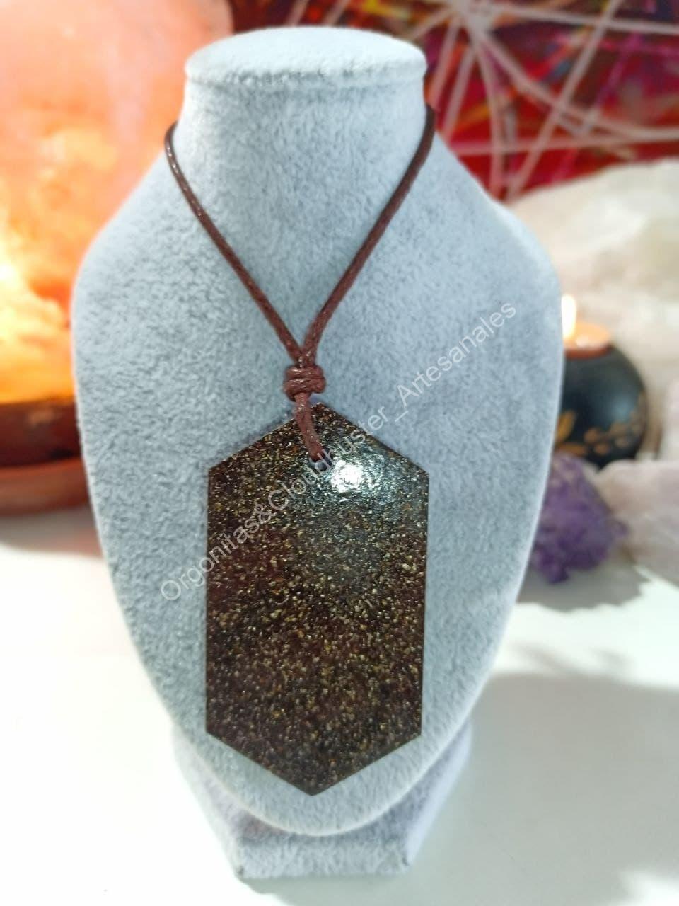 Orgonita Artesanal VIRUTA PEQUEÑA DE HIERRO colgante Chapa Hexagonal