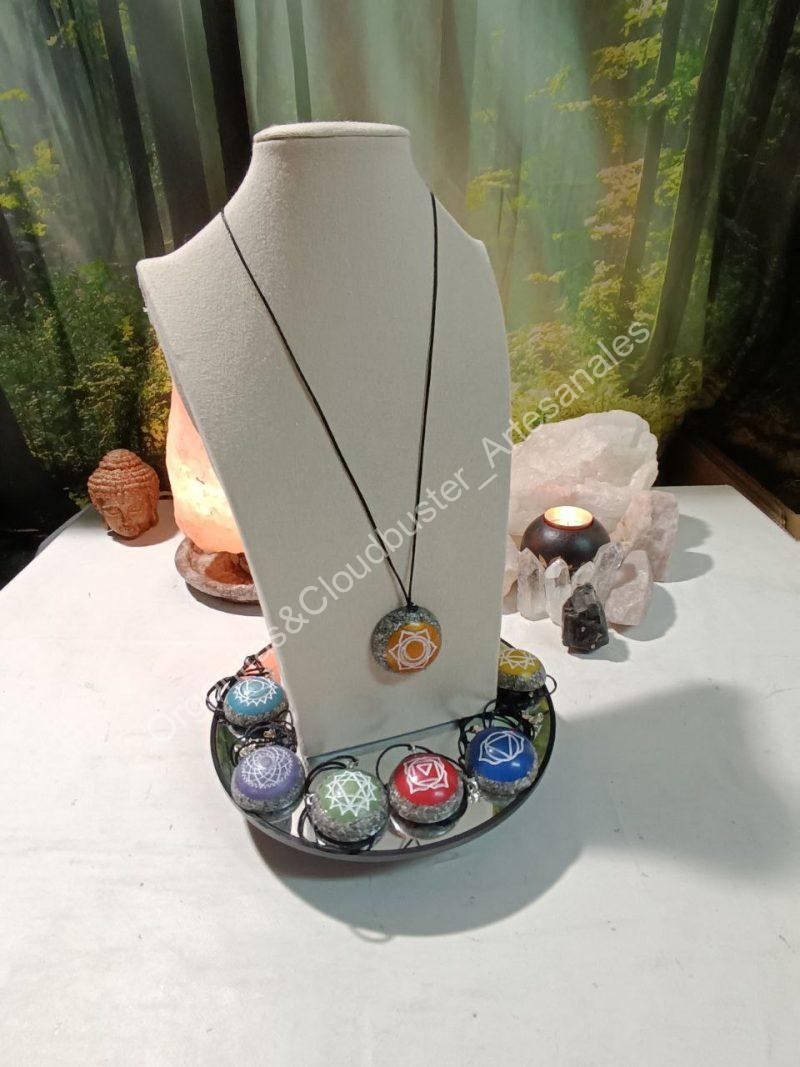 Orgonita Artesanal / Electronite Colgante o llavero Chakra Sacro formato Semiesfera - Imagen 4