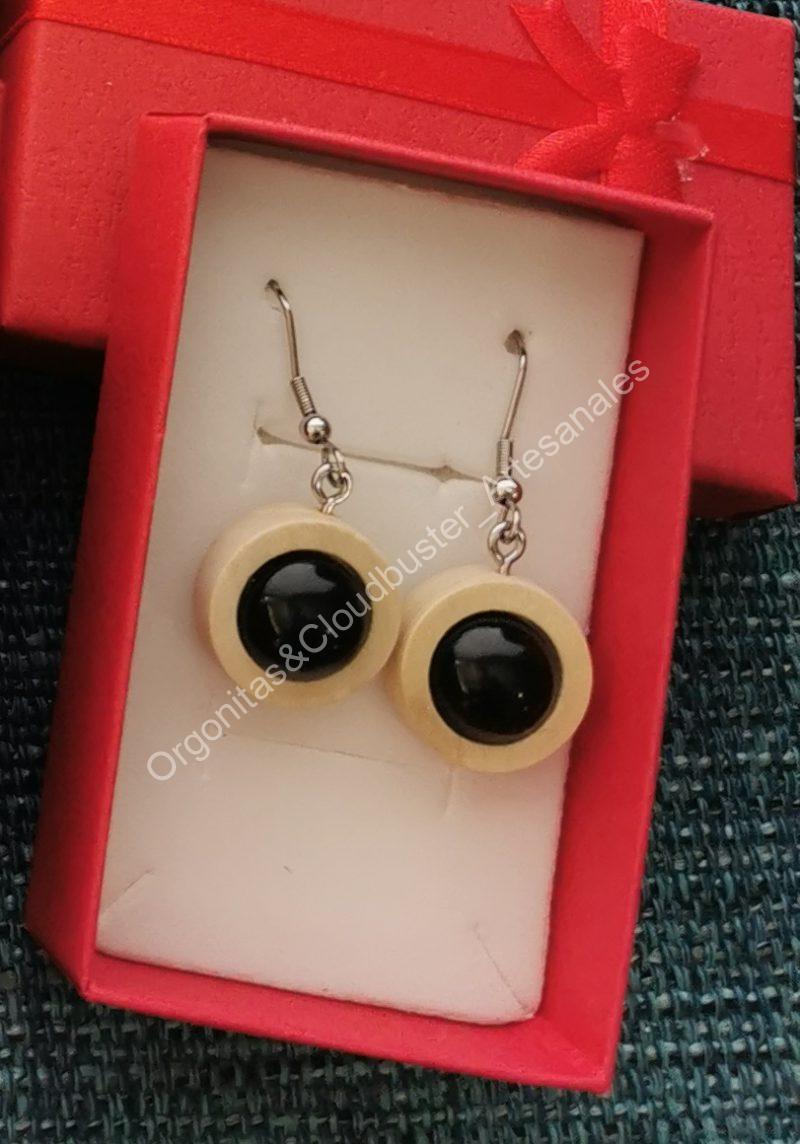 Pendientes Artesanales de Shungita y madera 2 colores