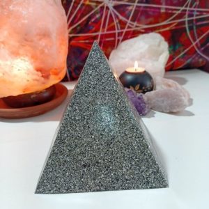 Orgonita Artesanal / Electronite Formato Pirámide Maxi Grande 4 lados