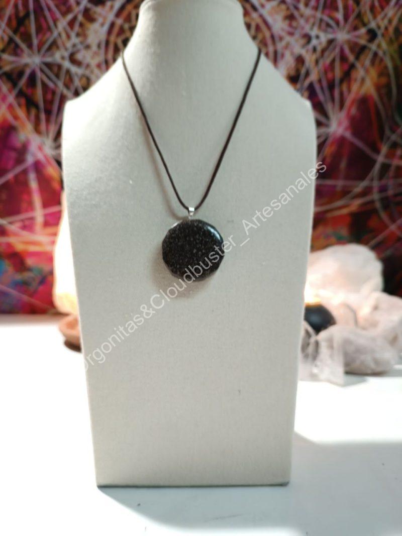 Orgonita Artesanal VIRUTA PEQUEÑA DE HIERRO colgante Dodecágono - Imagen 2