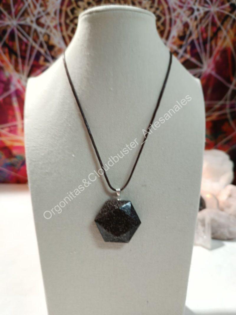 Orgonita Artesanal VIRUTA PEQUEÑA DE HIERRO colgante Hexágono