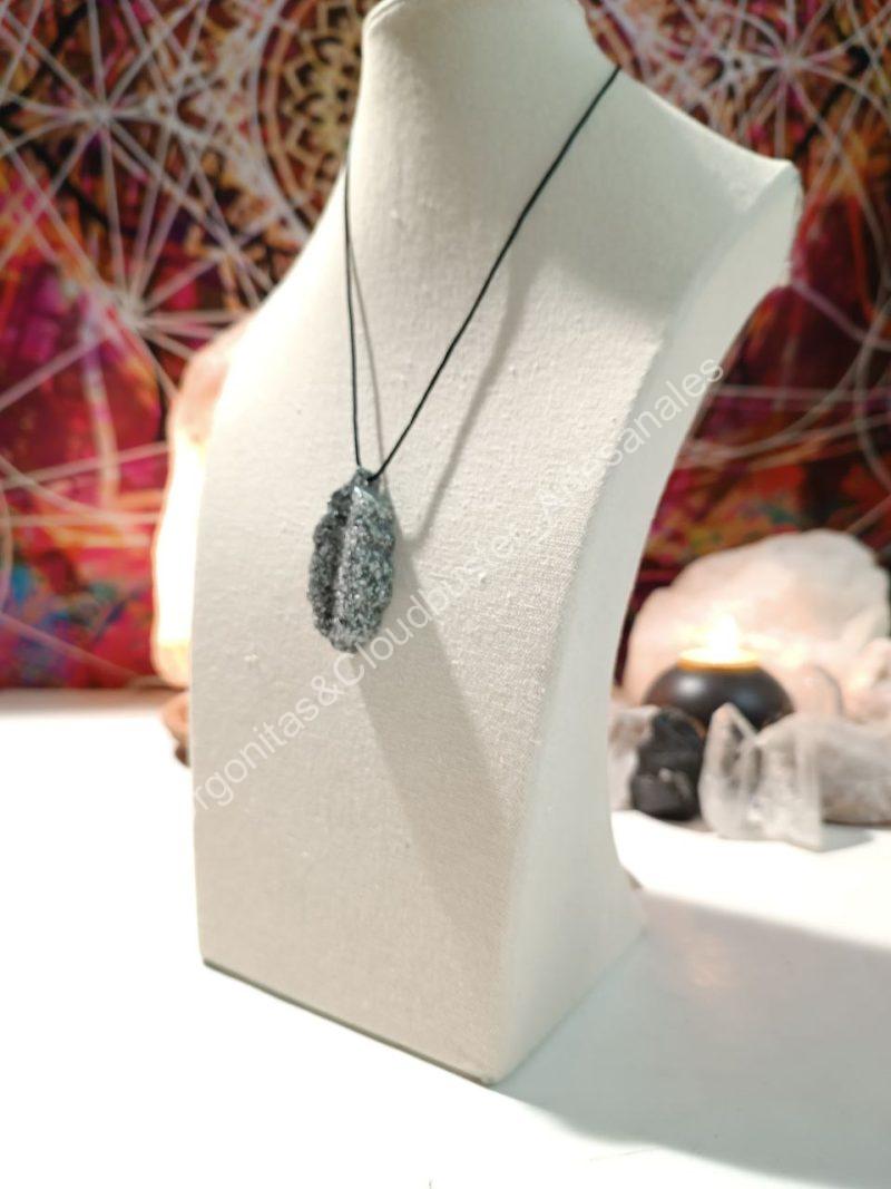 Orgonita / Electronite Colgante Hoja Alargada con Picos - Imagen 3