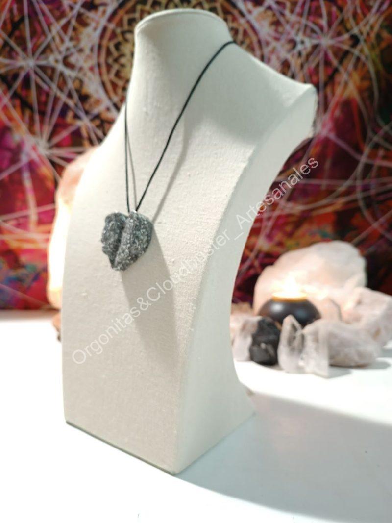 Orgonita / Electronite Colgante Hoja Corazón - Imagen 3
