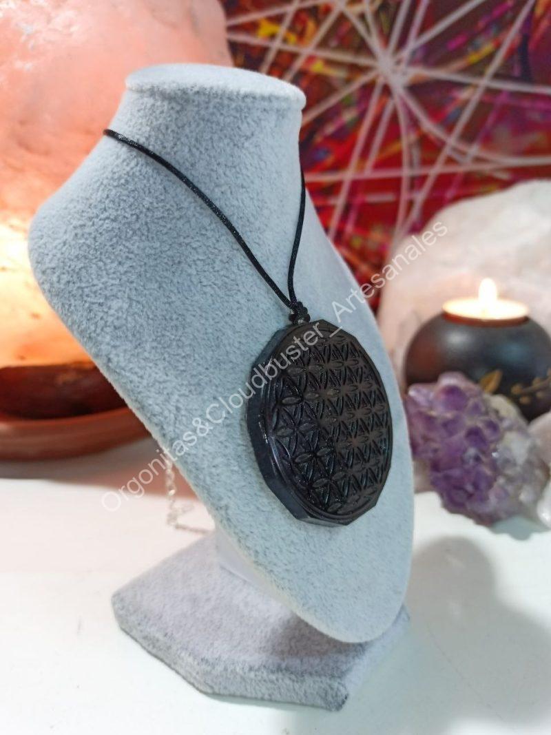 Orgonita Artesanal Flor de la Vida Magnetita Colgante - Imagen 2