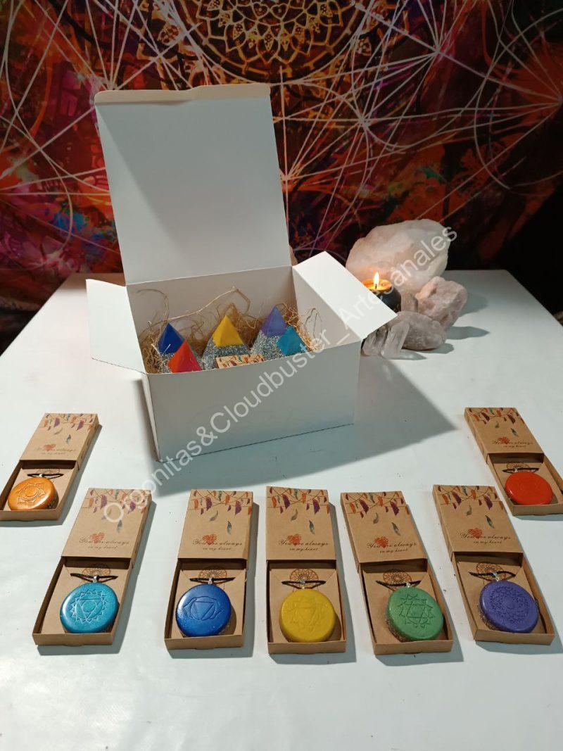 Orgonita Artesanal / Electronite Conjunto Pirámides Chakras - Imagen 4